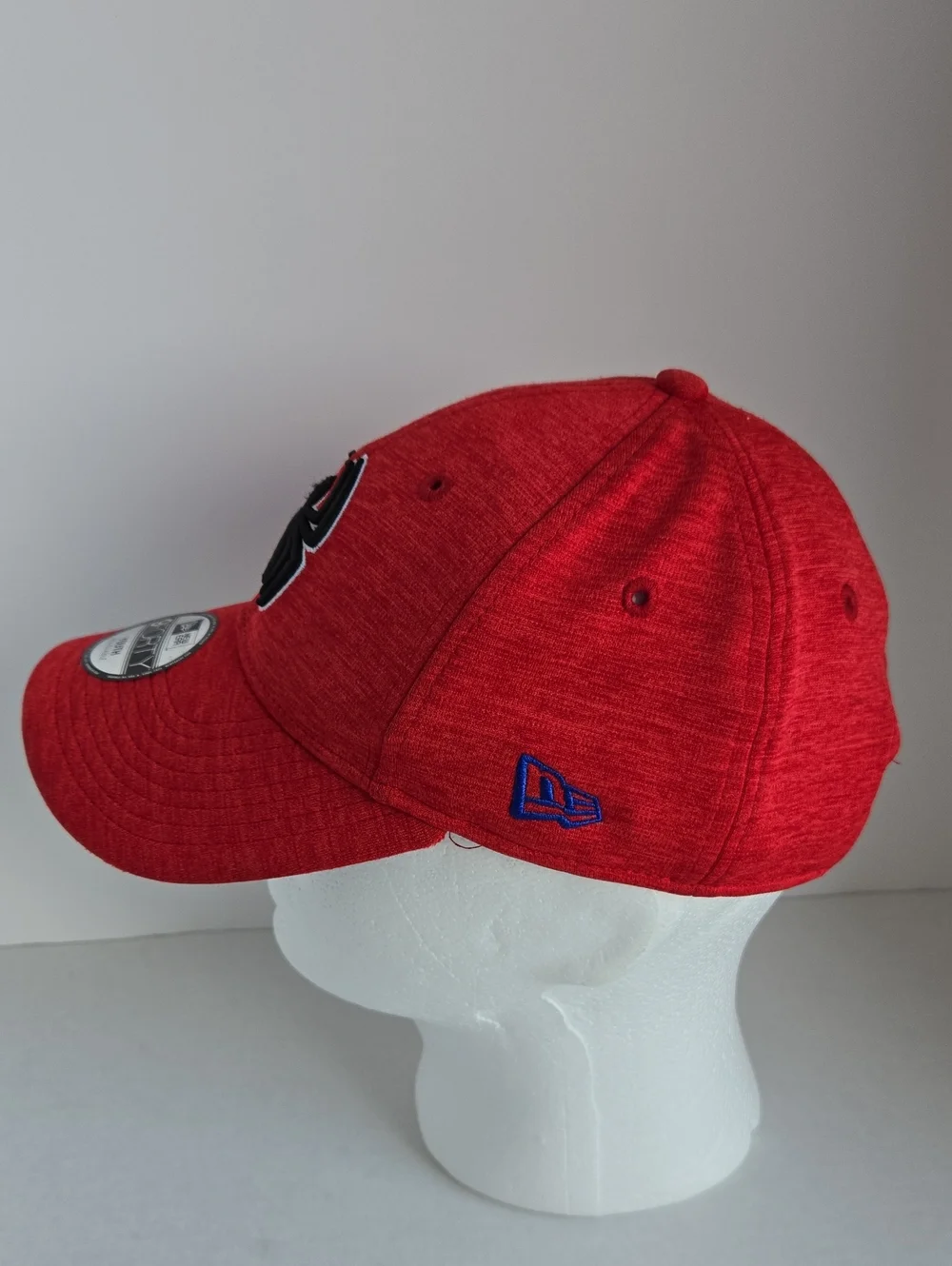 New Era x Marvel Spider-Man 9FORTY Youth Adjustable Cap Red Unisex
